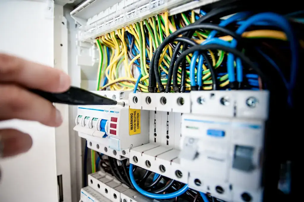 general 2 power points and outlets power point repairs chermside